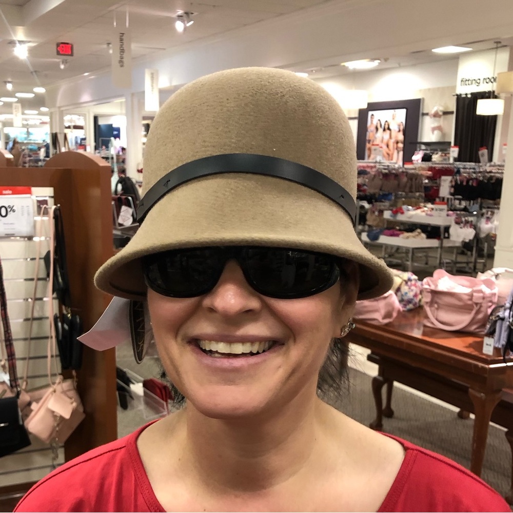 Meet your Posher, Danna
